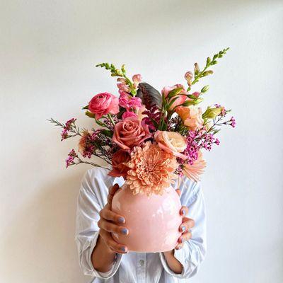 mother's day 2023 midi flower arrangement in pink ceramic upgrade vase