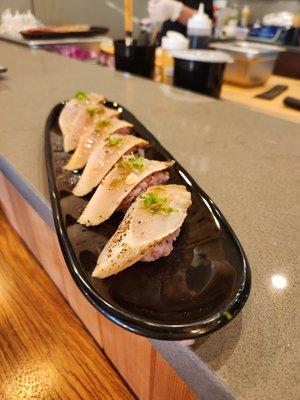 ALBACORE TUNA NIGIRI