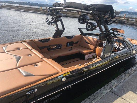 2018 Supreme S238 Wake Boat