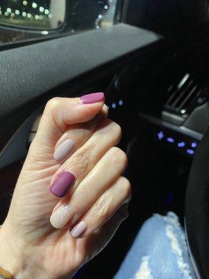 Beautiful job! Matte gel manicure.