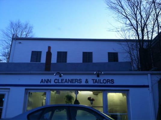 Ann Cleaners & Tailors