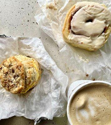 Nashville Hoodie latte, Everything Biscuit Sandwich, Cinnamon Roll