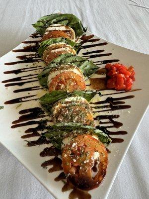 Caprese Salad. Light and Fresh. Yet filling!