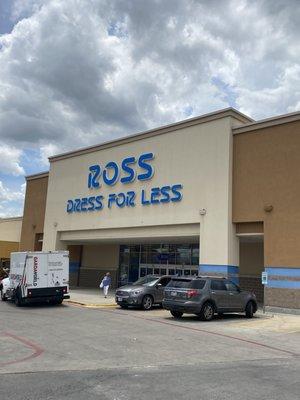 Ross Dress for Less