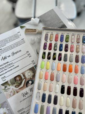 TRENDY NAIL BAR