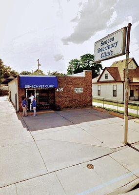 Seneca Veterinary Clinic