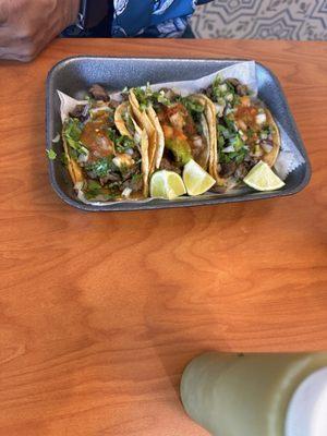 Carnitas TACOS