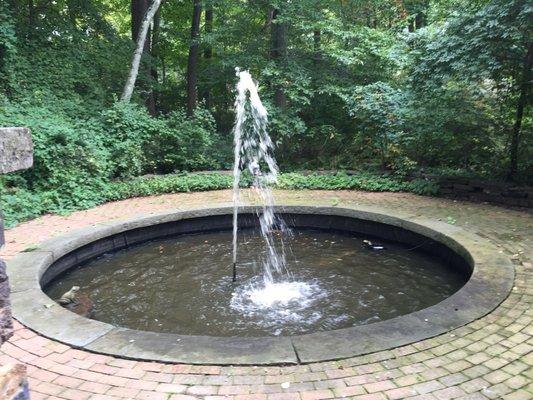 The fountain at the rear of the mansion. Lowered as of my visit (9/28/16) until it can be properly renovated.