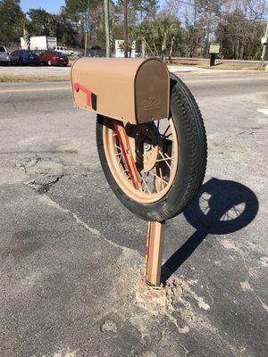 very creative mailbox