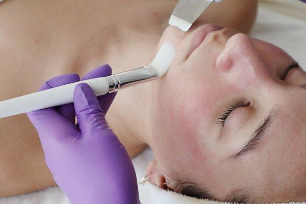 Signature Ultrasonic Facial