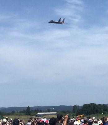 F-15, really loud.