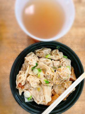 Beef Tendon and Wun-Tun Noodle Soup +extra 6 wontons.