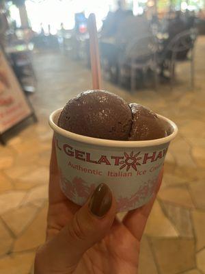 Dark Chocolate Gelato.