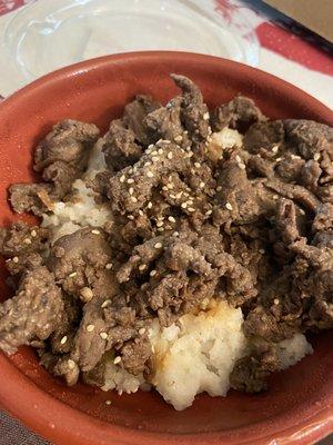 Beef  Bulgogi bowl available for lunch at the market.