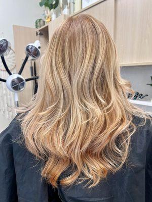 Strawberry blonde balayage and haircut