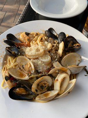 Linguini Pescatore