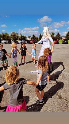 Family bonding party 2021! Elsa stopped by to visit our dancers!