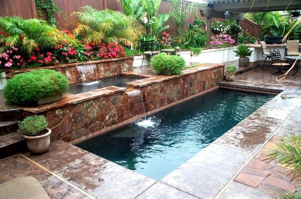 Another award-winning design by Del Rancho Pools