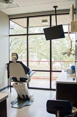 Clean, modern treatment rooms with a view at Boulder Canyon Family Dentistry in Austin TX!