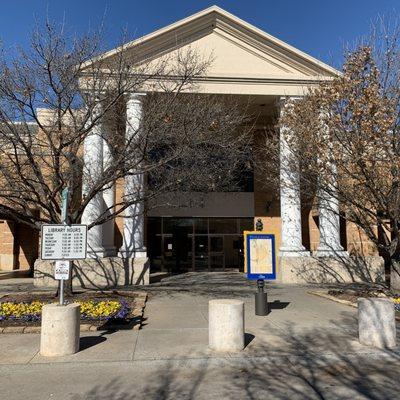 Front of the Wichita Falls Public Library in Texas.