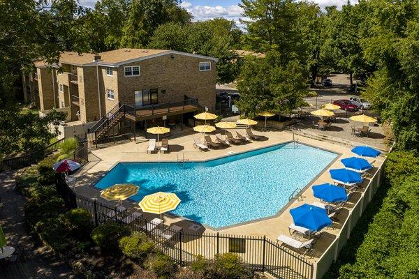 Radnor Crossing Apartments