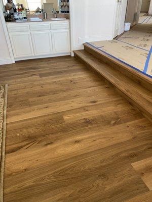 The wide plank engineered hardwood floors