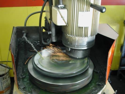 Resurfacing a flywheel