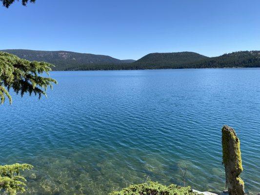 Paulina lake