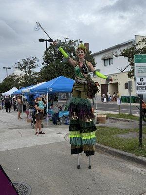 Arts and performances in downtown today