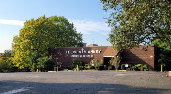 St John Vianney Roman Catholic Church