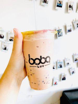 Thai tea smoothie with mini boba