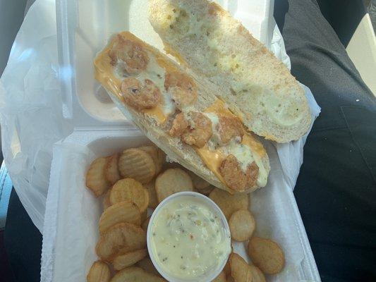 Shrimpwich and chips