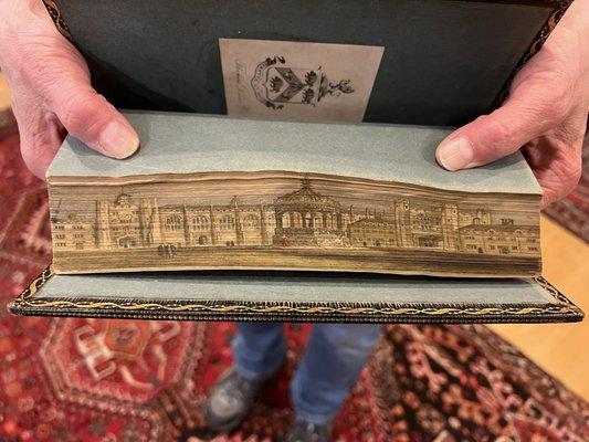 Fore edge painting