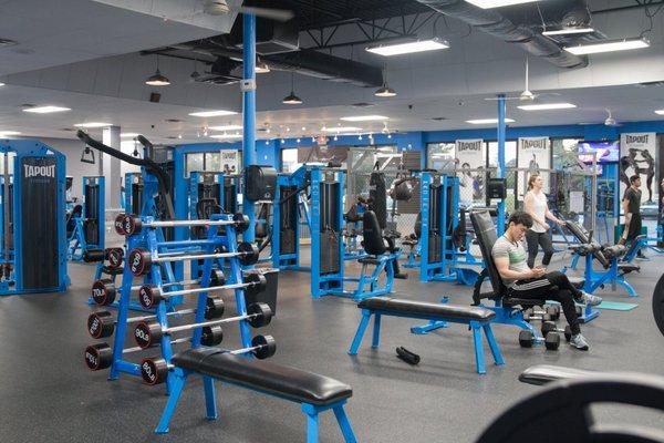 Tapout has a fully loaded 24 hour gym with all the machines and cardio equipment you need to build a great body!