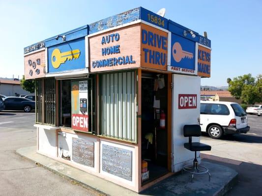 This is the shanty hut the keymaker in the Matrix sits. Just kidding he's just a regular locksmith.