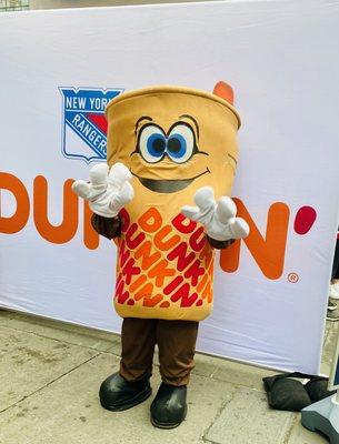 Dunkin' - proud sponsor of NYR :)