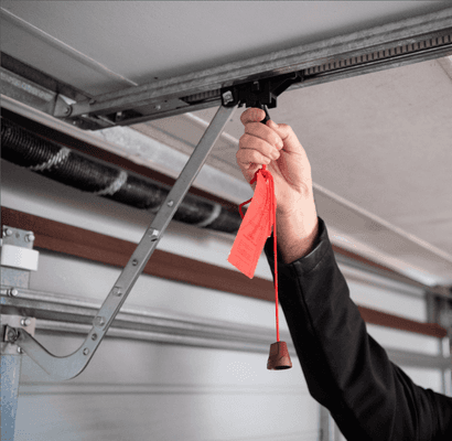 Garage door spring repair Syracuse