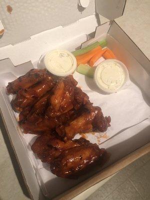 Single order medium bbq wings