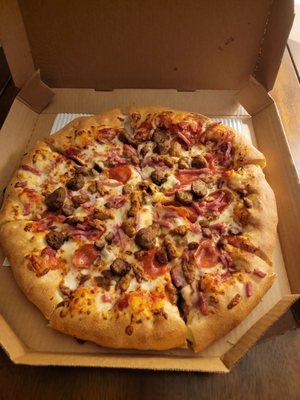 This is the New Danny-Vega$ Pizza! Pizza Hut Meat Lovers with Stuffed CRUST, Yo!!!