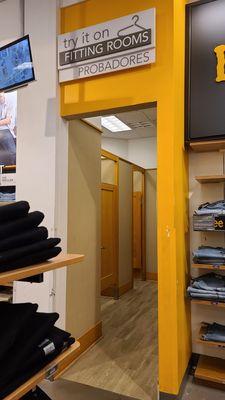 Fitting Rooms are open  05-30-2021