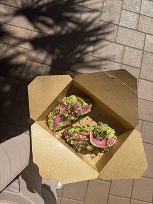 Avocado toast (to-go)