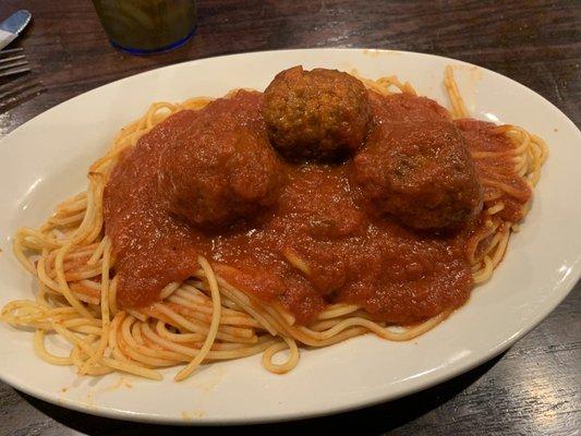 Spaghetti with meatballs