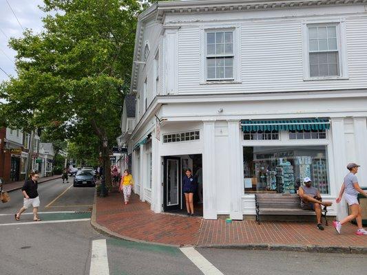 Still the same looking storefront from when it was the hardware store during the Jaws filiming in 1974