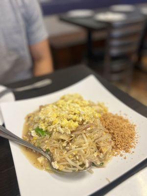 Crab pad thai - extremely flavorful and sweet