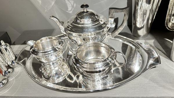 Art Deco tea set at Hudson Grace.