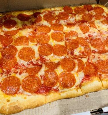 Party Pizza w/Pepperoni