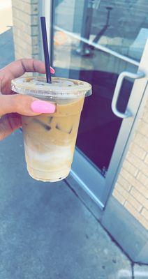 iced oatmilk latte with vanilla