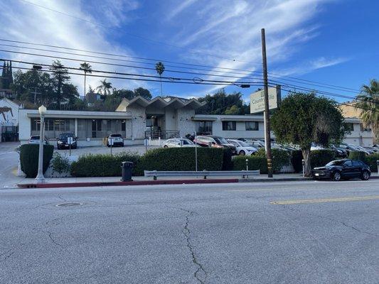 View of the front of Country Villa Los Feliz