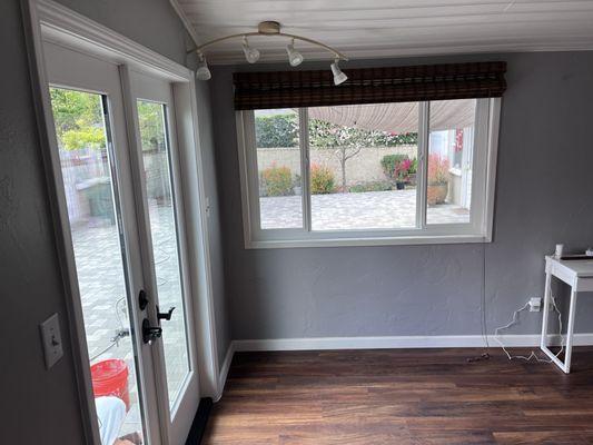 New window and patio door. My view to the backyard is amazingly!