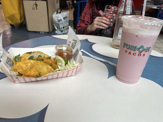 Chicken Tacos, strawberry smoothie